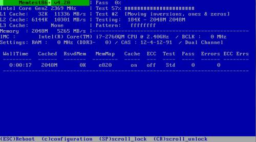 Memtest86+ in esecuzione prima del boot di Linux