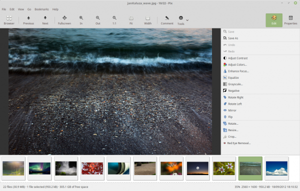L'interfaccia di Pix, gestore di fotografie di deafult su Linux Mint 18