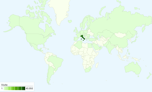 il report overlay carta geografica in tonalità di verde